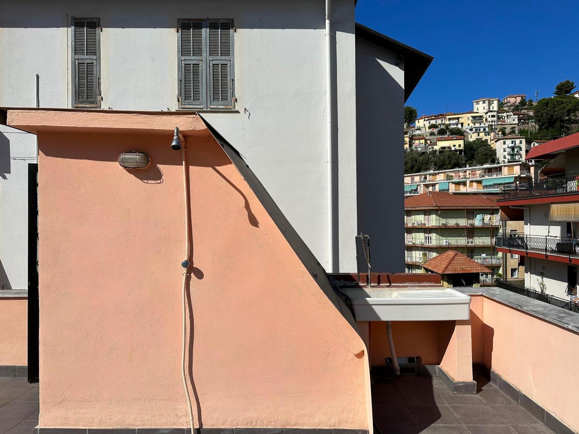 Casa Di Luca - Le Sorelle - A 1 Minuto Dal Centro Villa Sanremo Eksteriør bilde