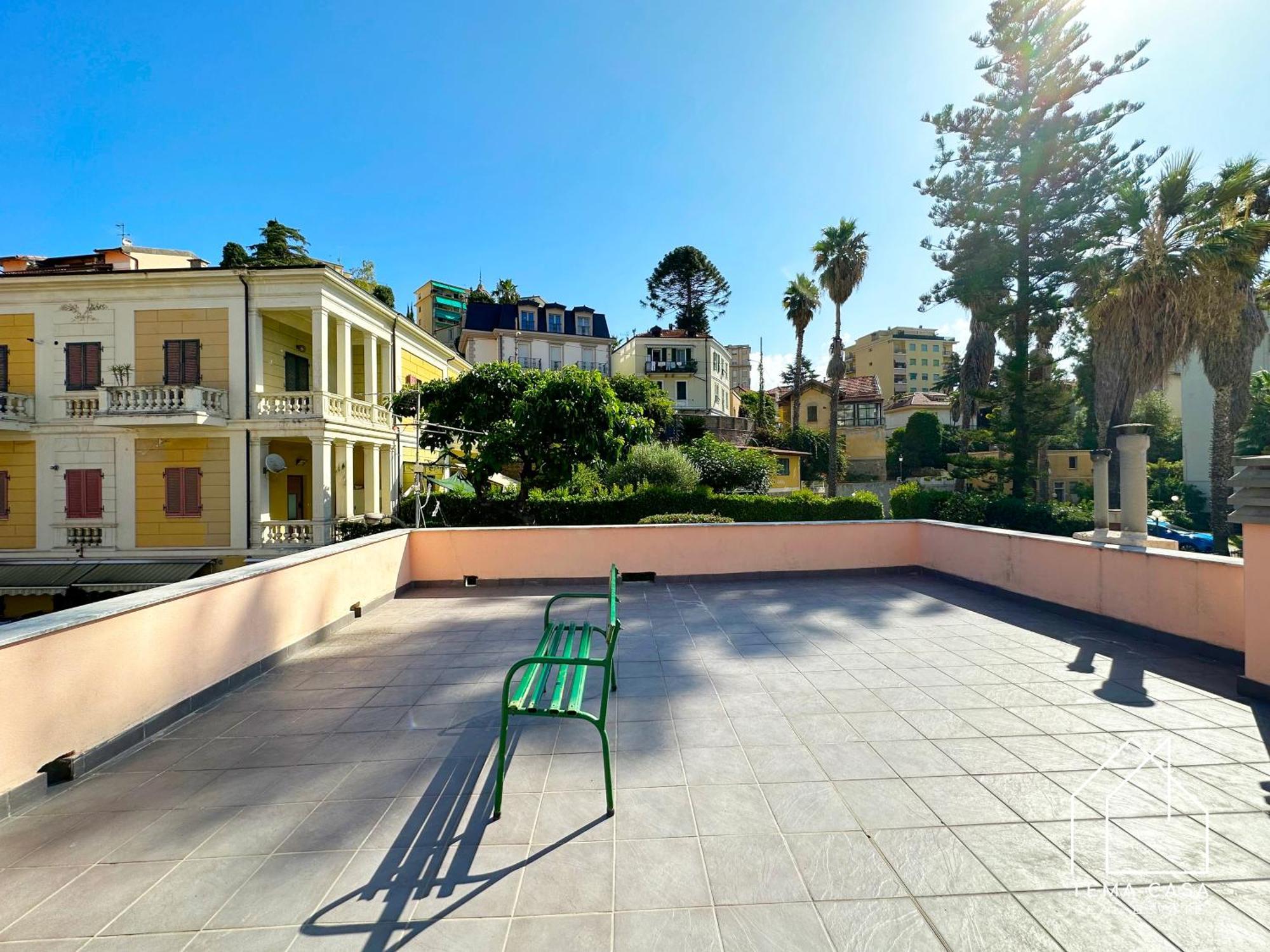 Casa Di Luca - Le Sorelle - A 1 Minuto Dal Centro Villa Sanremo Eksteriør bilde